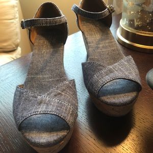Toms wedge sandal